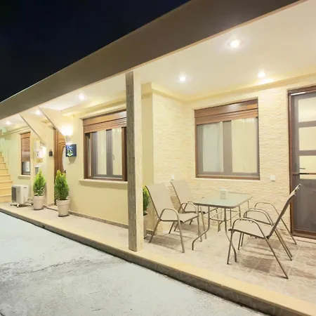 Casa Ds Luxury Modern Comfort And Style זקינטוס טאון