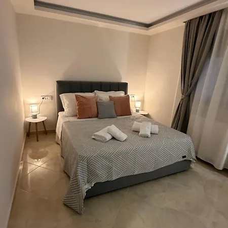 Casa Ds Luxury Modern Comfort And Style דירה זקינטוס טאון